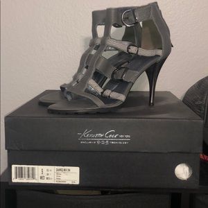 Kenneth Cole- Dance mix snake print heels